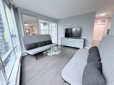 Powder Room Photo of 2706 1438 Richards Street, Vancouver, BC