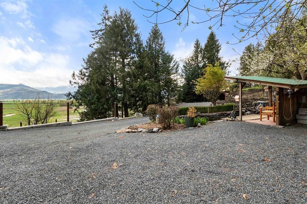 Garage Interior Photo of 47360 Mountain Park Drive, Chilliwack, BC