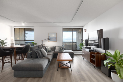 2101 3771 Bartlett Court, Burnaby, BC, Burnaby — Apartment/Condo for sale