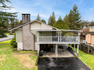 3382 Fairland Court, Burnaby, BC, Burnaby — Single Family Residence for sale