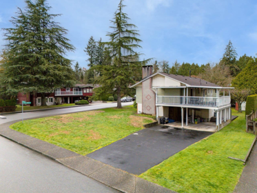 3382 Fairland Court, Burnaby, BC, Burnaby — Single Family Residence for sale