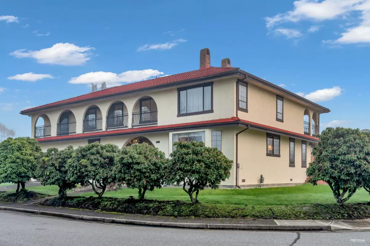 Backyard Photo of 4240 Shackleton Gate, Richmond, BC