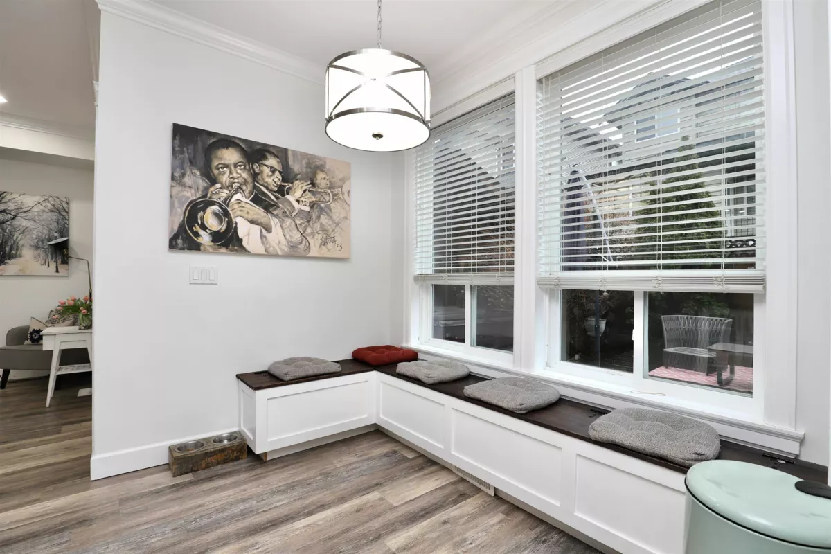 Dining Area Photo of 24201 103a Avenue, Maple Ridge, BC