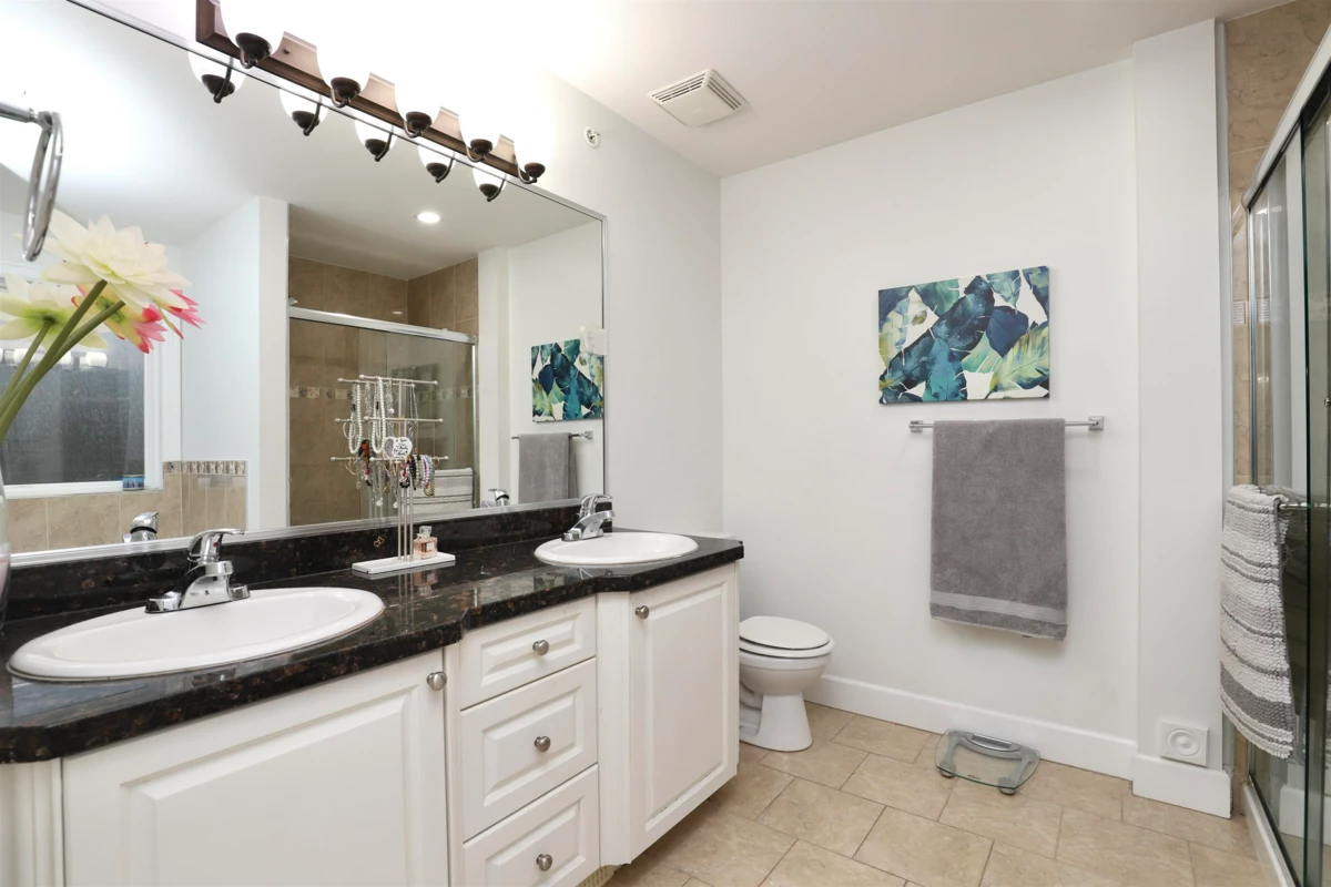 Office / Den Photo of 24201 103a Avenue, Maple Ridge, BC