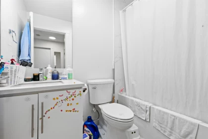 401 5420 208 Street, Langley, BC, Langley — Apartment/Condo for sale