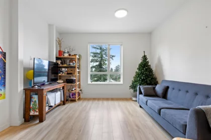 Walk-In Closet Photo of 401 5420 208 Street, Langley, BC