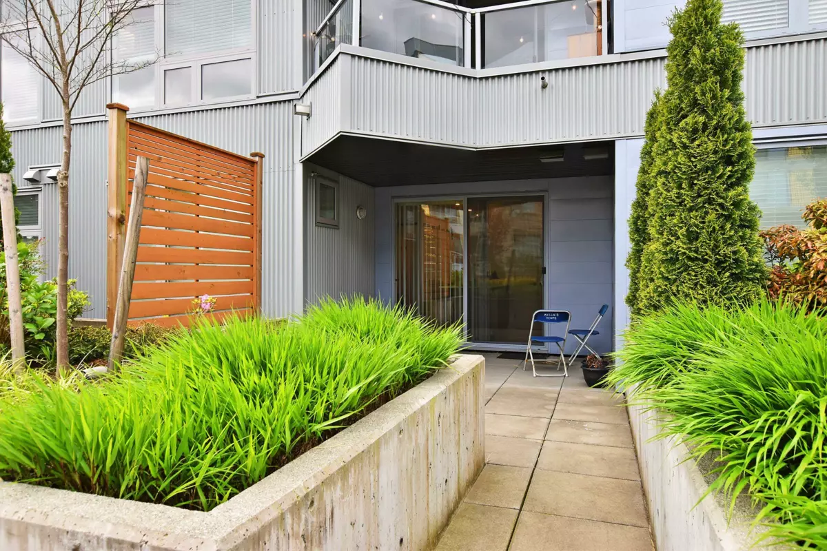 Basement Recreation Room Photo of 202 32828 Landeau Place, Abbotsford, BC
