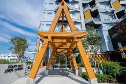 202 32828 Landeau Place, Abbotsford, BC, Central Abbotsford — 1 bed apartment/condo for sale