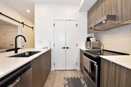 Walk-In Closet Photo of 202 32828 Landeau Place, Abbotsford, BC