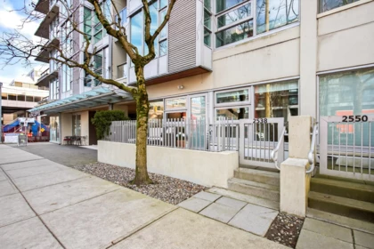 Backyard Photo of 2538 Maple Street, Vancouver, BC