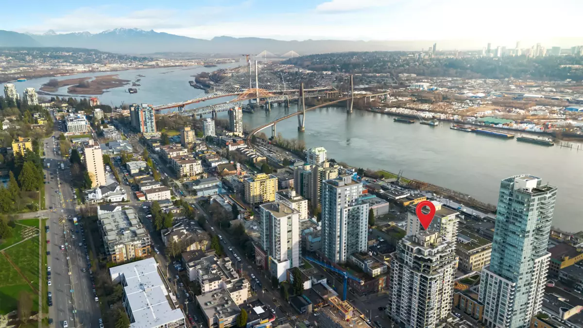 Hot Tub / Spa Photo of 608 610 Victoria Street, New Westminster, BC