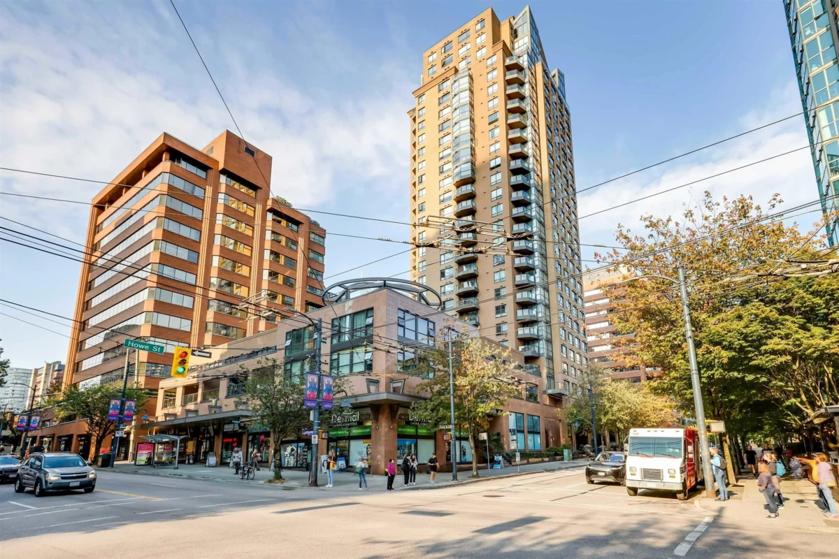 Exterior Front Photo of 2602 1189 Howe Street, Vancouver, BC
