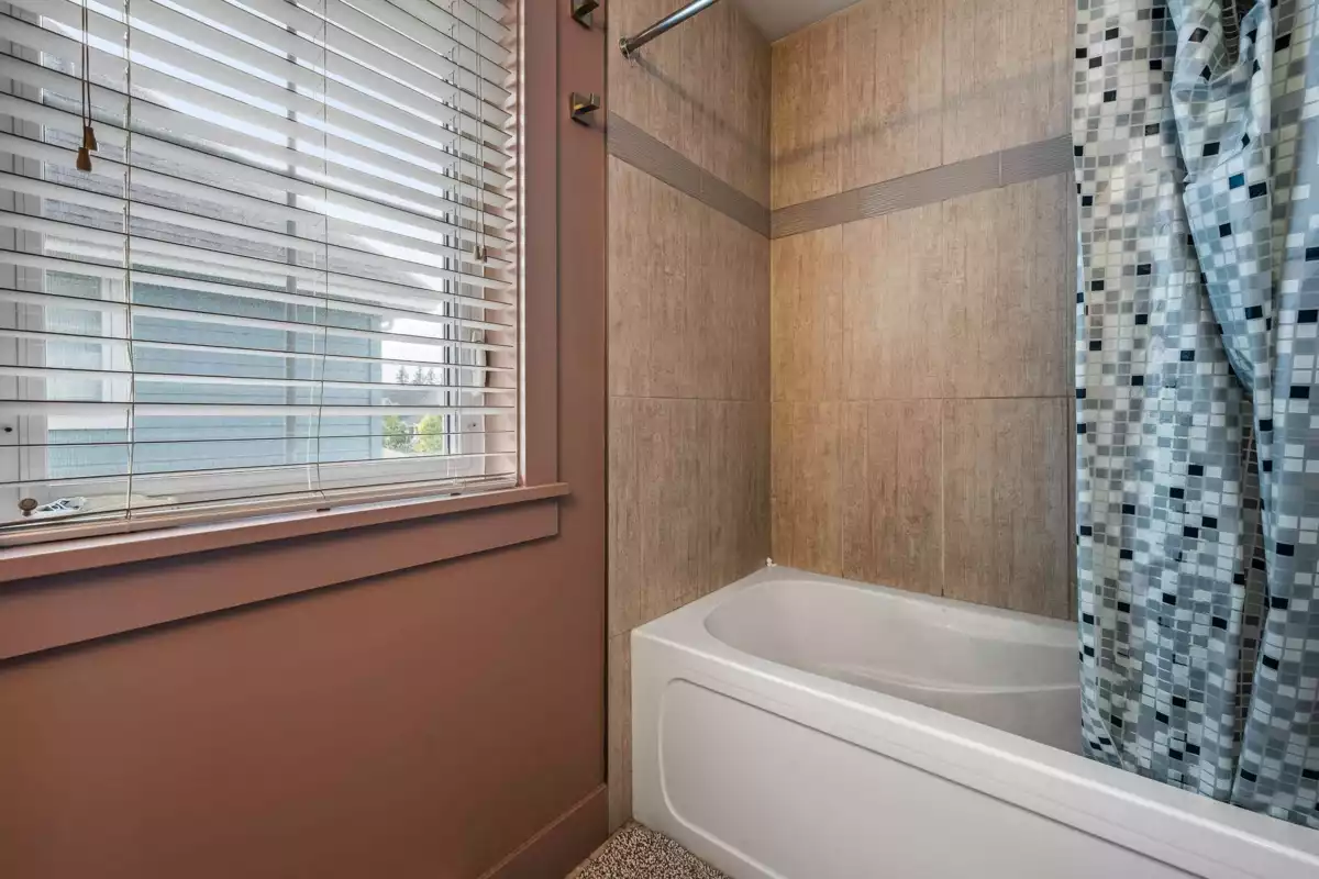 Hot Tub / Spa Photo of 5497 Sockeye Lane, Chilliwack, BC