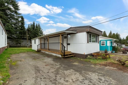 18 21163 Lougheed Highway, Maple Ridge, BC