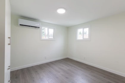 Laundry Room Photo of 18 21163 Lougheed Highway, Maple Ridge, BC
