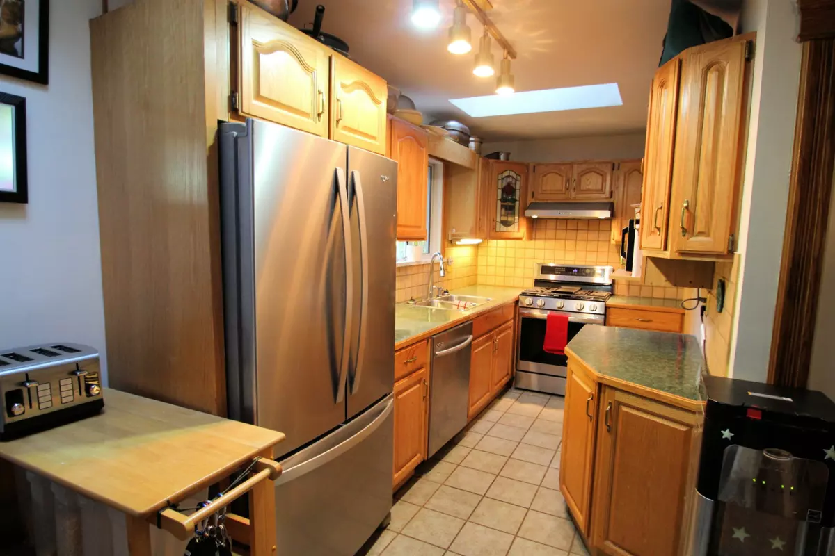 Bedroom 2 Photo of 559 Blitz Road, Mayne Island, BC