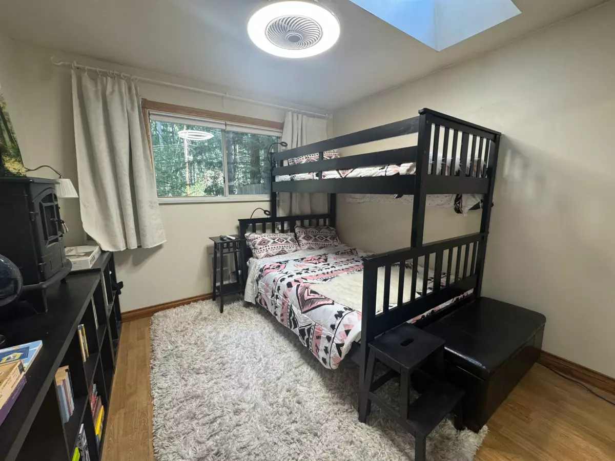 Bedroom 4 Photo of 559 Blitz Road, Mayne Island, BC