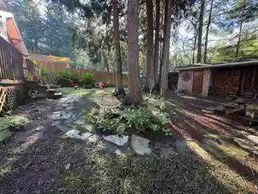 Mudroom Photo of 559 Blitz Road, Mayne Island, BC