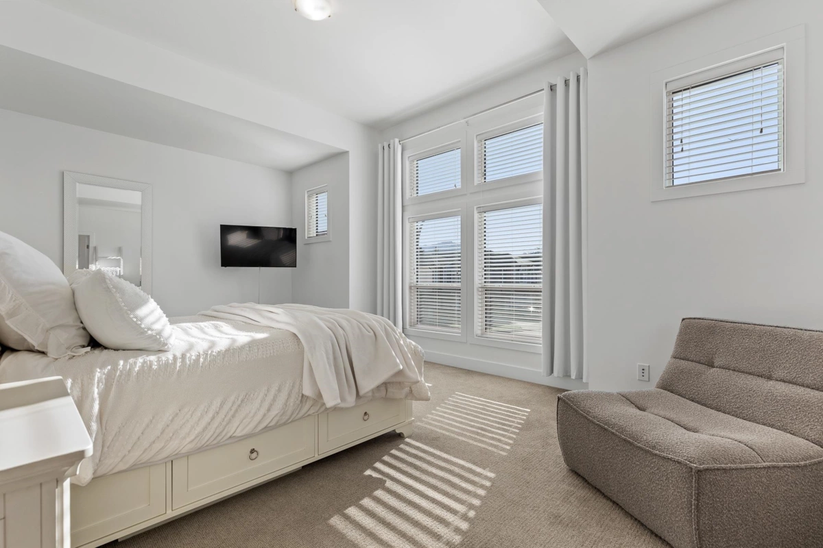 Basement Recreation Room Photo of 9327 Sitka Place, Chilliwack, BC