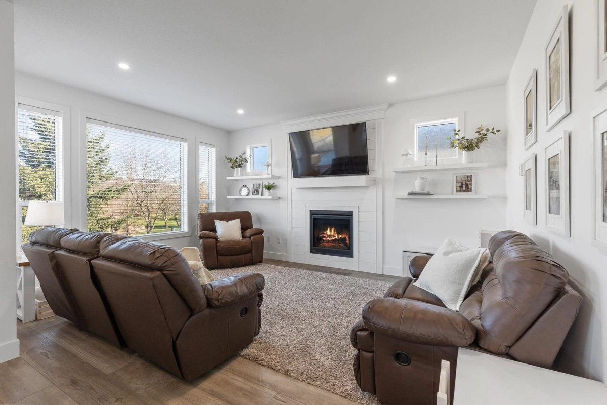 Bedroom 4 Photo of 9327 Sitka Place, Chilliwack, BC