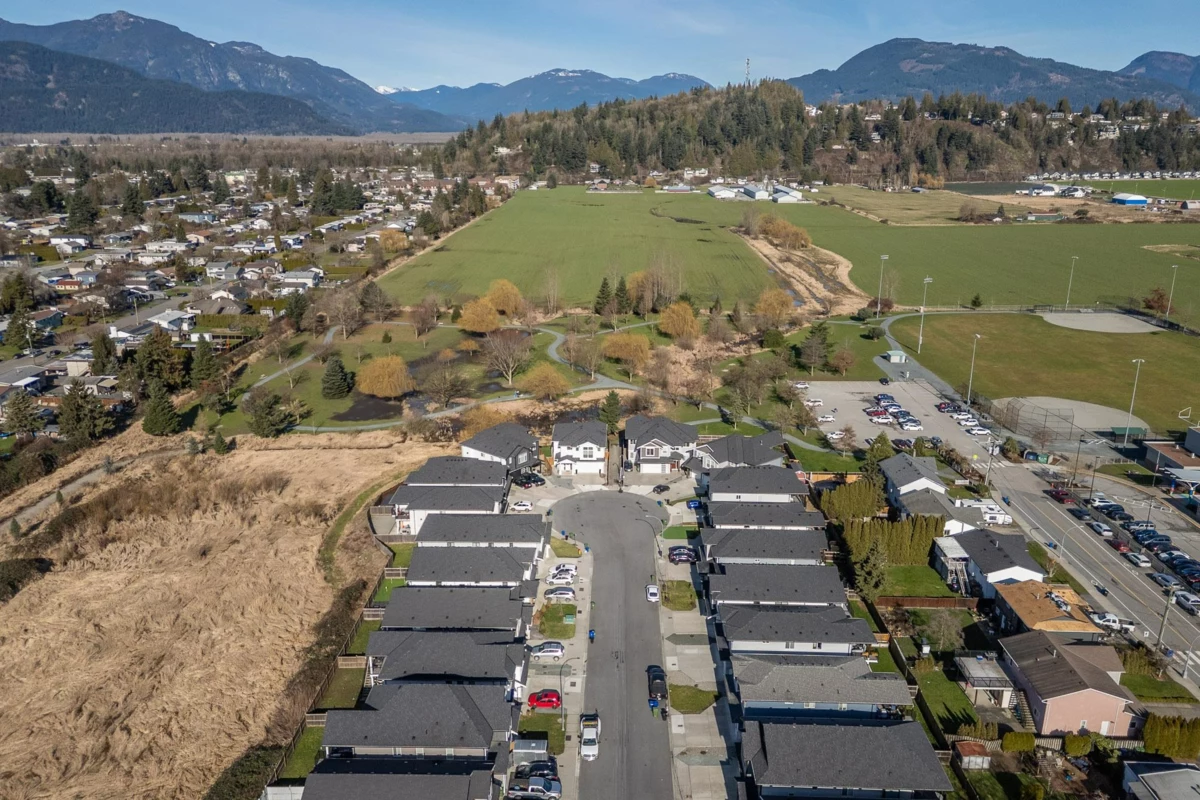 Dining Area Photo of 9327 Sitka Place, Chilliwack, BC
