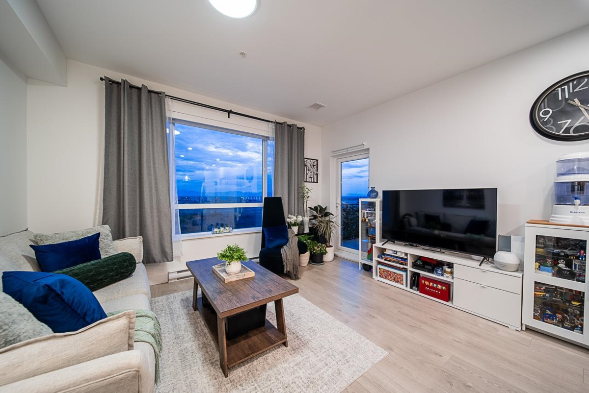 Pantry Photo of 404 2499 Rabbit Drive, Tsawwassen, BC