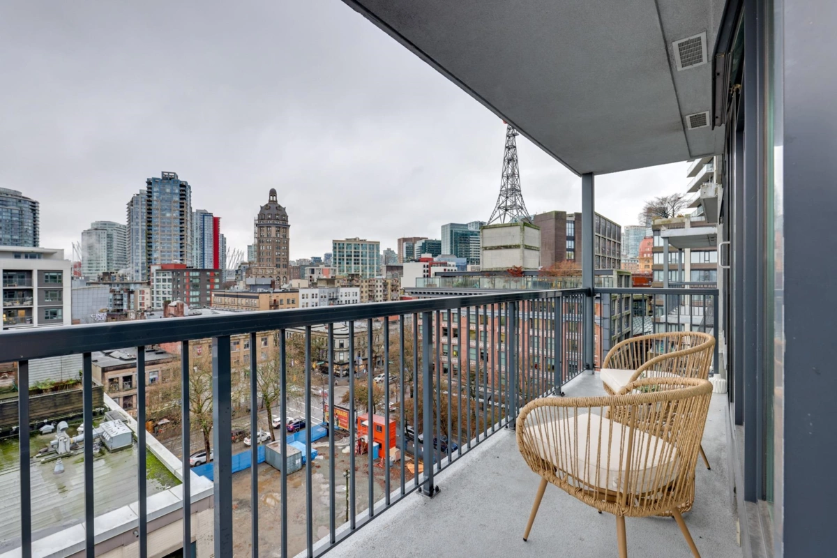 Laundry Room Photo of 1102 66 W Cordova Street, Vancouver, BC