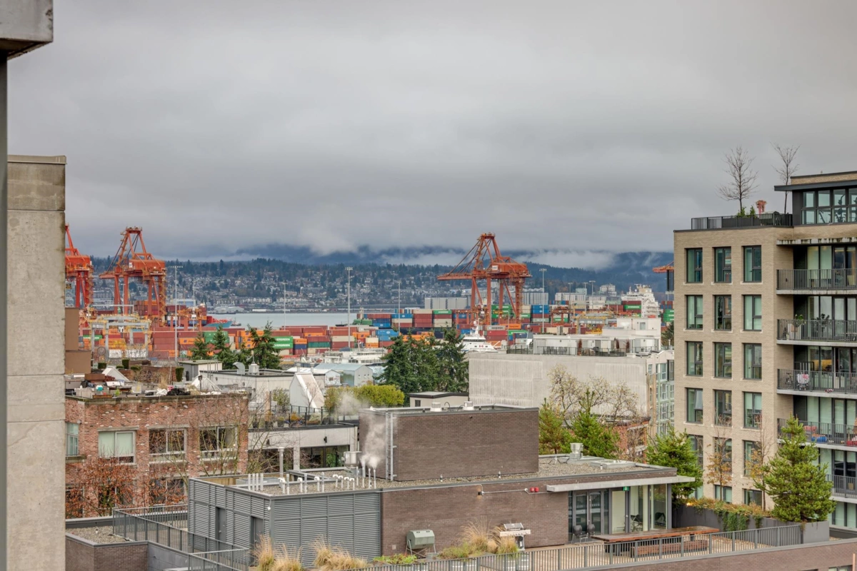 Staircase Photo of 1102 66 W Cordova Street, Vancouver, BC