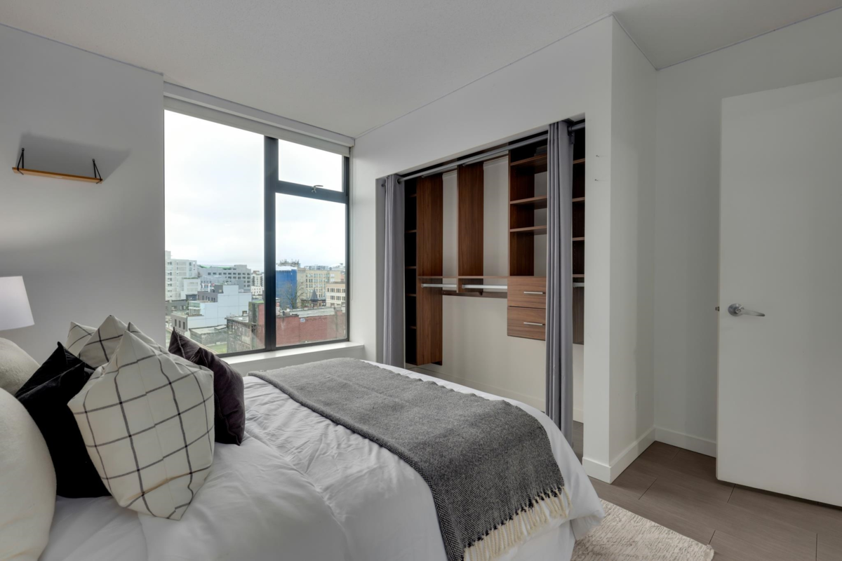 Walk-In Closet Photo of 1102 66 W Cordova Street, Vancouver, BC