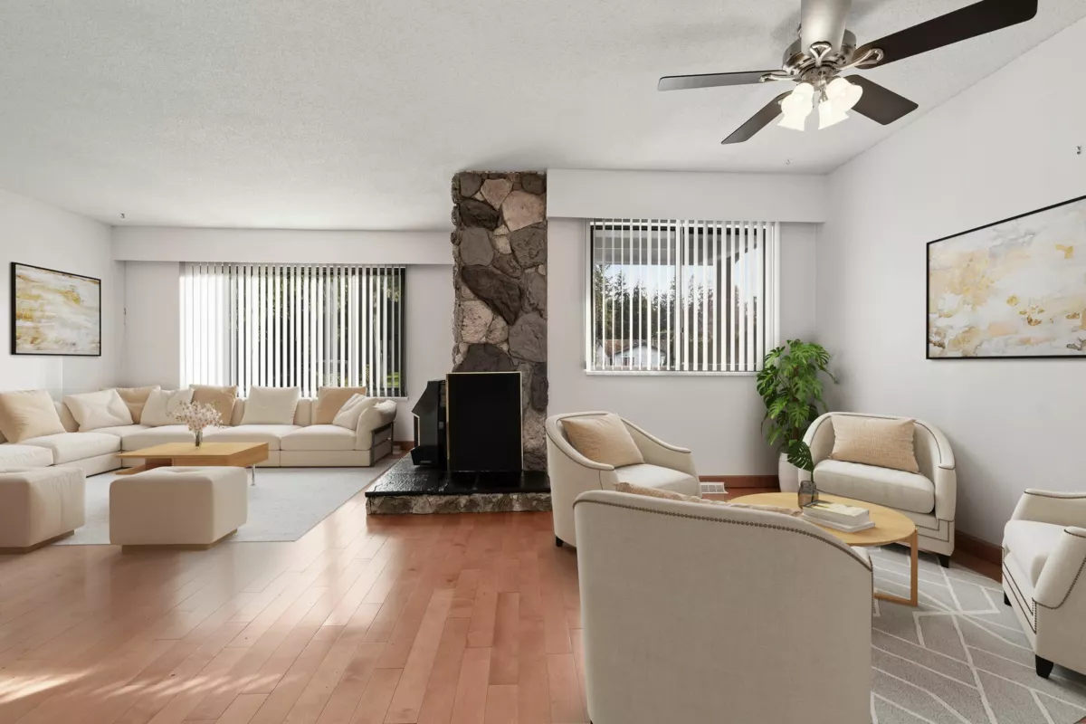 Kitchen Photo of 19891 43a Avenue, Langley, BC