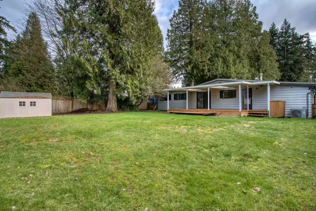 Outdoor Patio Photo of 19891 43a Avenue, Langley, BC
