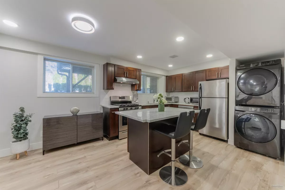 Backyard Photo of 4491 Primrose Lane, North Vancouver, BC