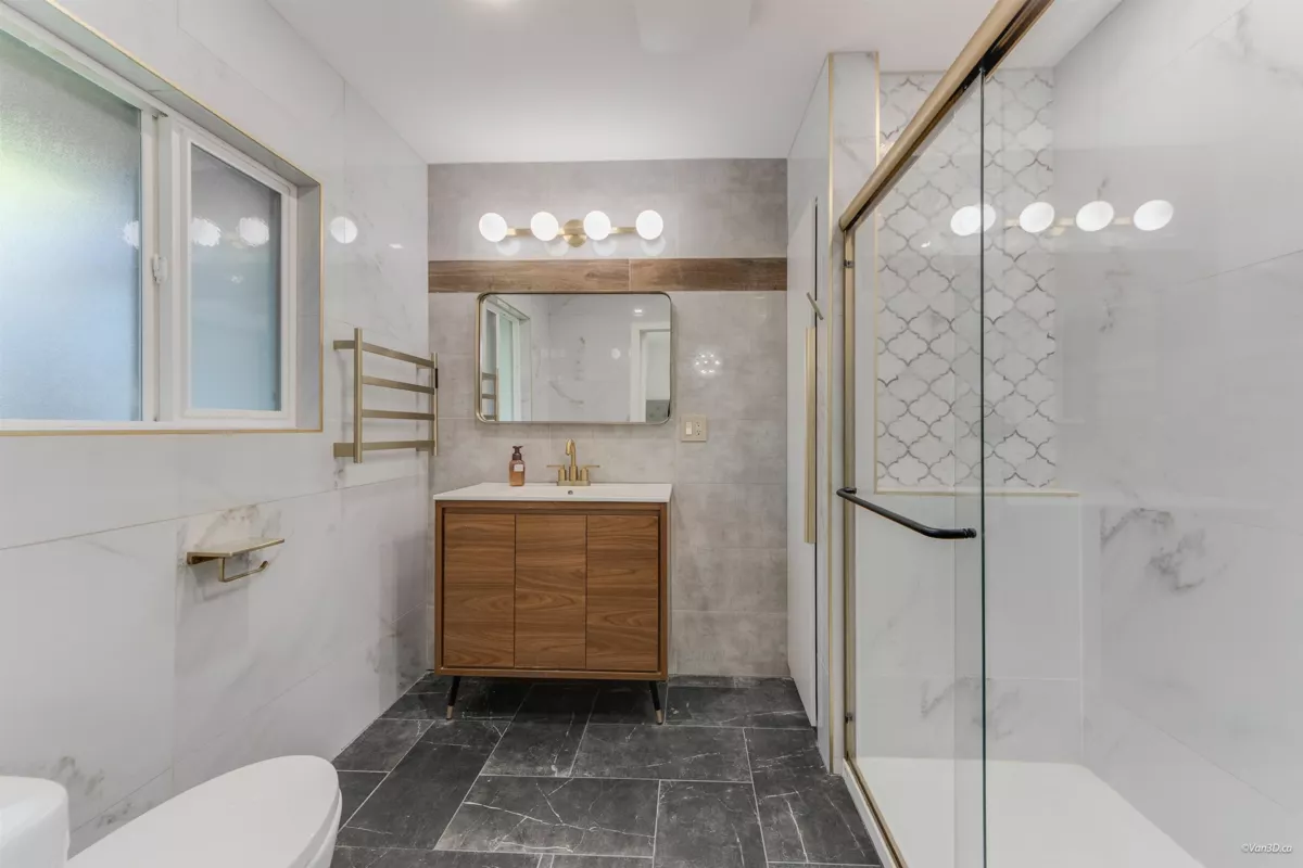 Basement Recreation Room Photo of 4491 Primrose Lane, North Vancouver, BC