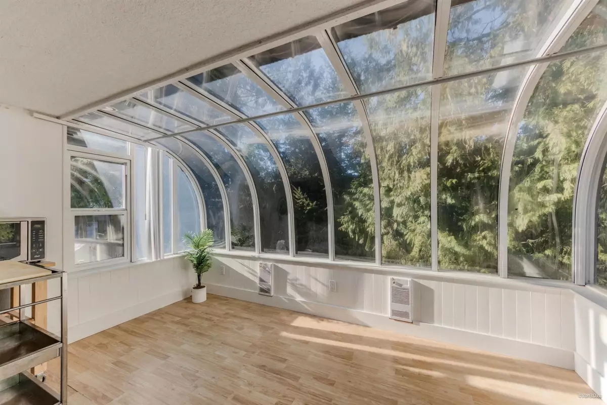 Garage Interior Photo of 4491 Primrose Lane, North Vancouver, BC