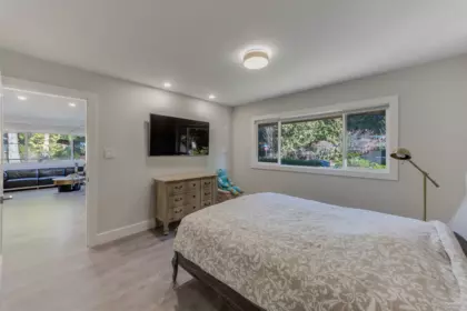 Entry Foyer Photo of 4491 Primrose Lane, North Vancouver, BC