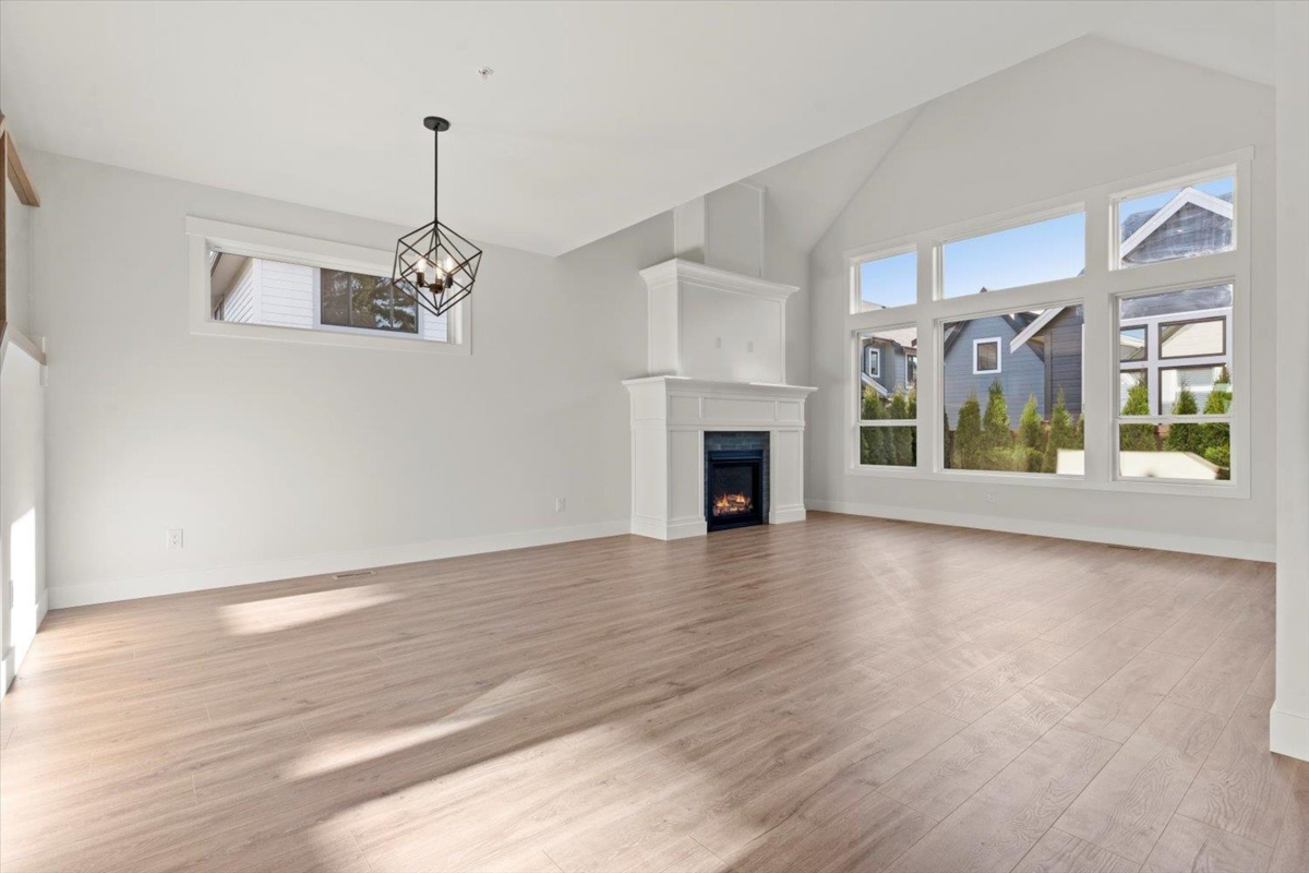 Breakfast Nook Photo of 116 46211 Promontory Road, Chilliwack, BC