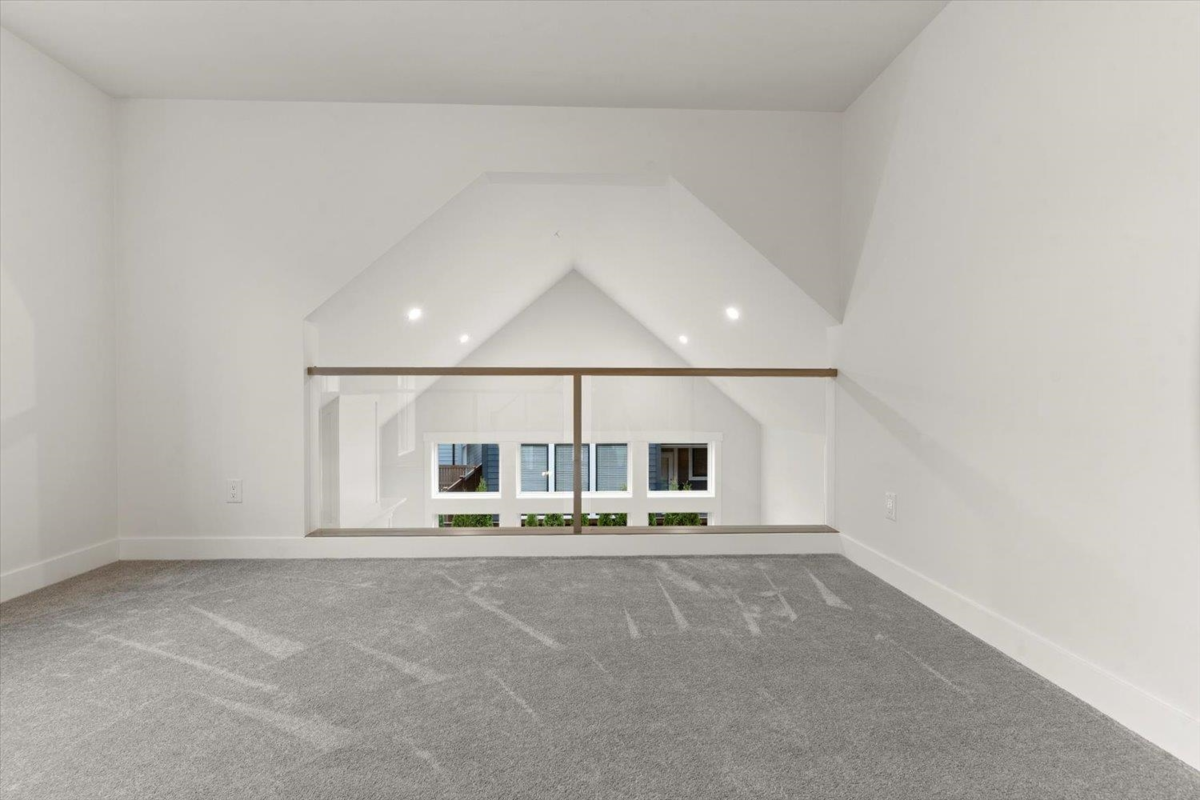 Staircase Photo of 116 46211 Promontory Road, Chilliwack, BC