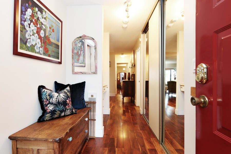 Living Room Photo of 13 45915 Cheam Avenue, Chilliwack, BC