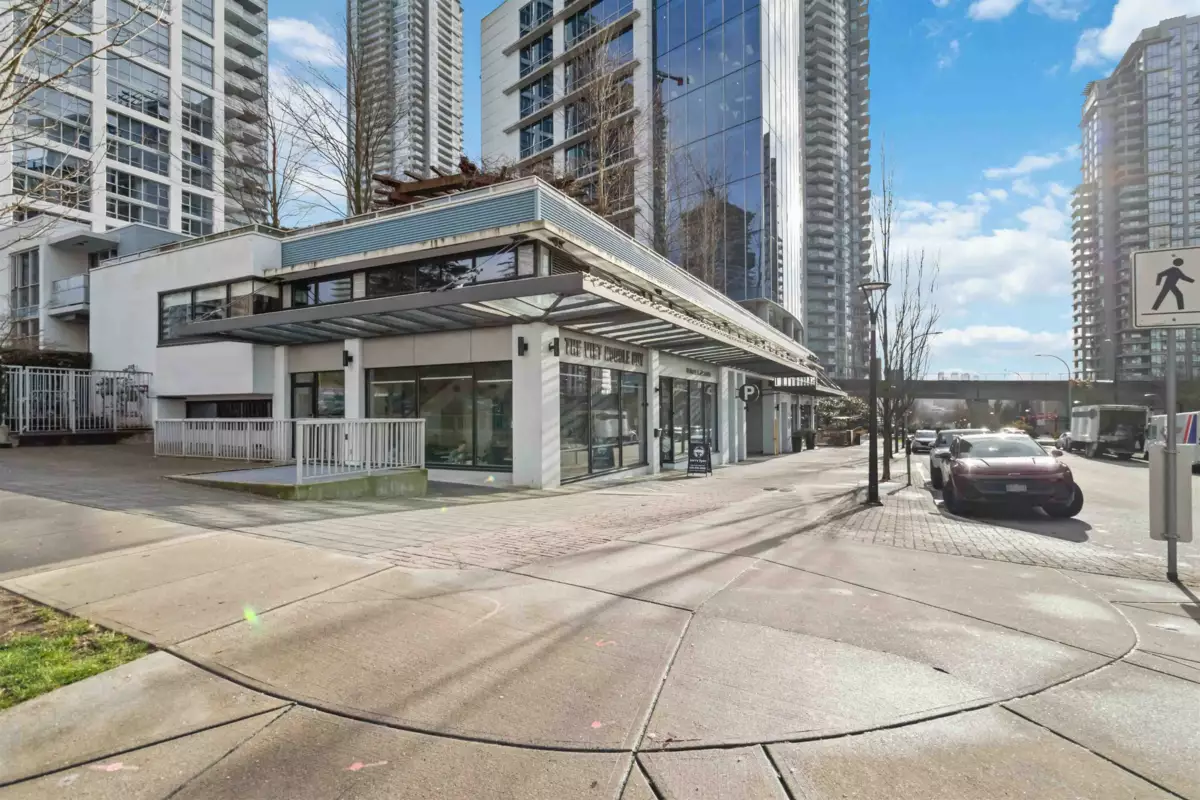 Fitness Center Photo Near 2803 4400 Buchanan Street, Burnaby, BC