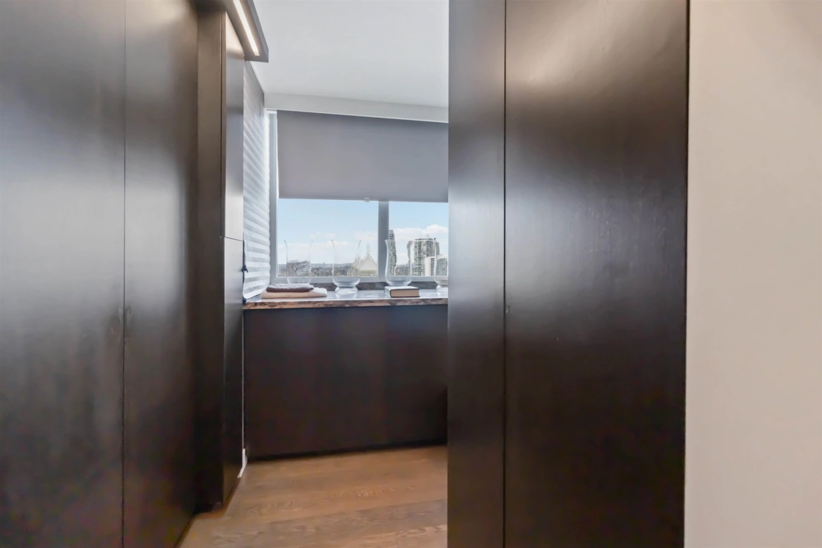 Hallway Photo of 2803 4400 Buchanan Street, Burnaby, BC