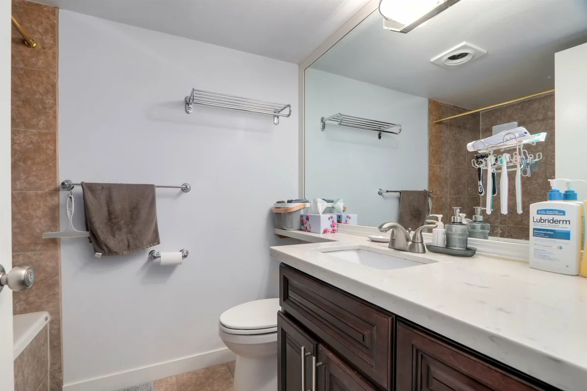 Office / Den Photo of 1004 1190 Pipeline Road, Coquitlam, BC