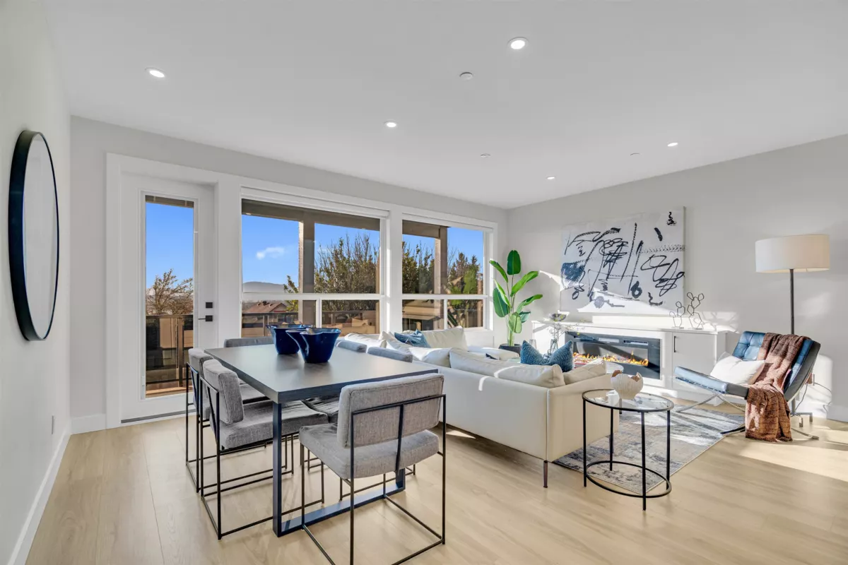 Primary Bedroom Photo of 33062 4th Avenue, Mission, BC