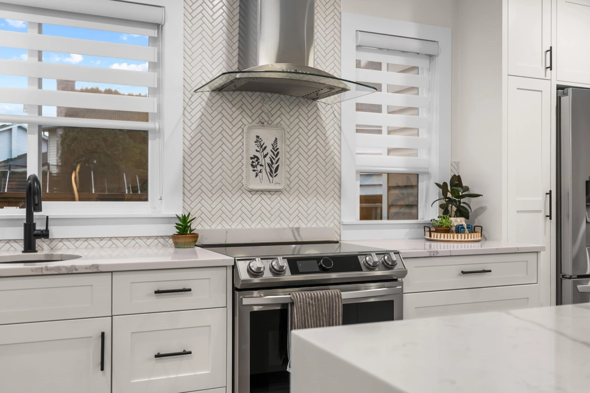 Breakfast Nook Photo of 3774 Qualicum Close, Abbotsford, BC