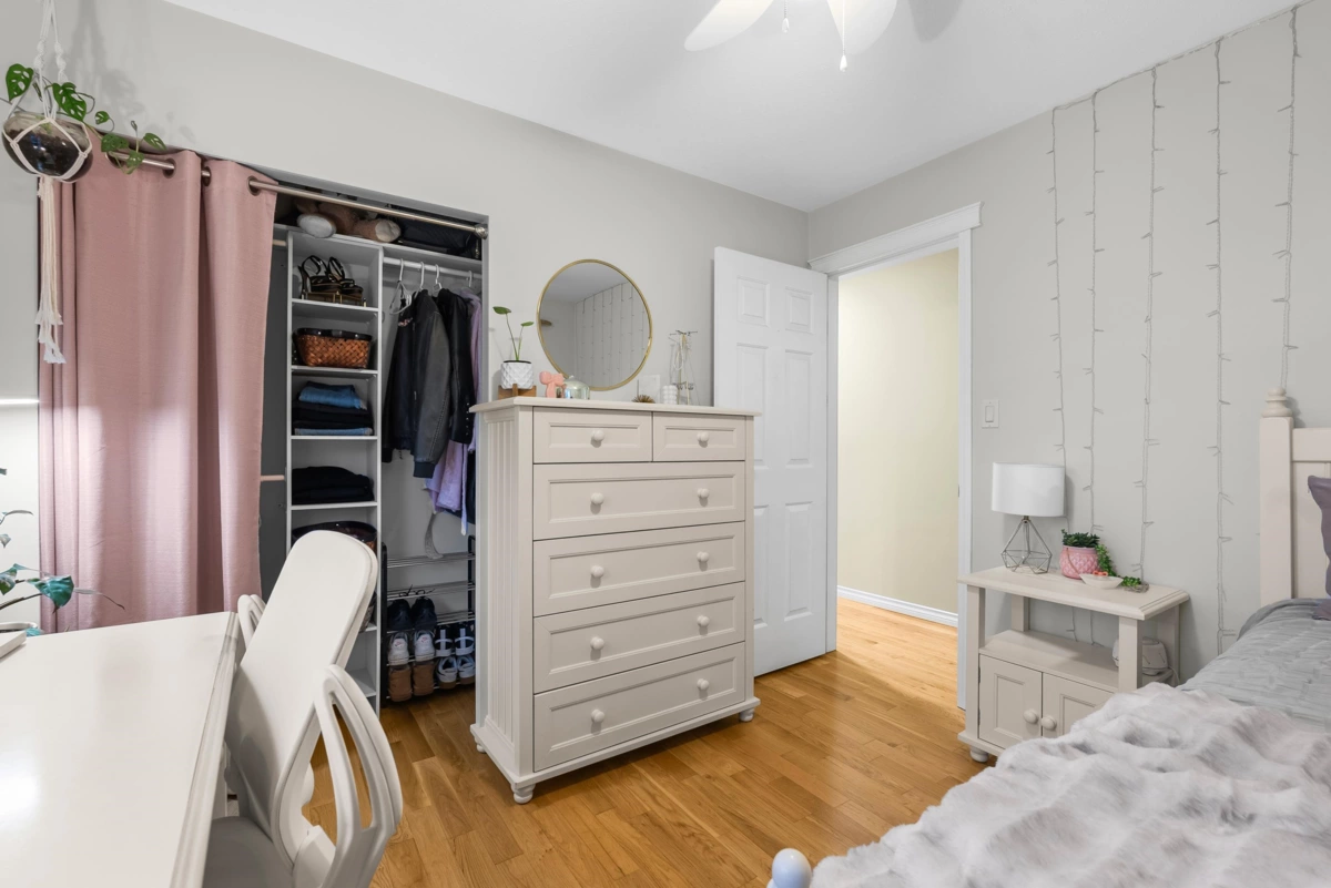Garage Interior Photo of 3774 Qualicum Close, Abbotsford, BC