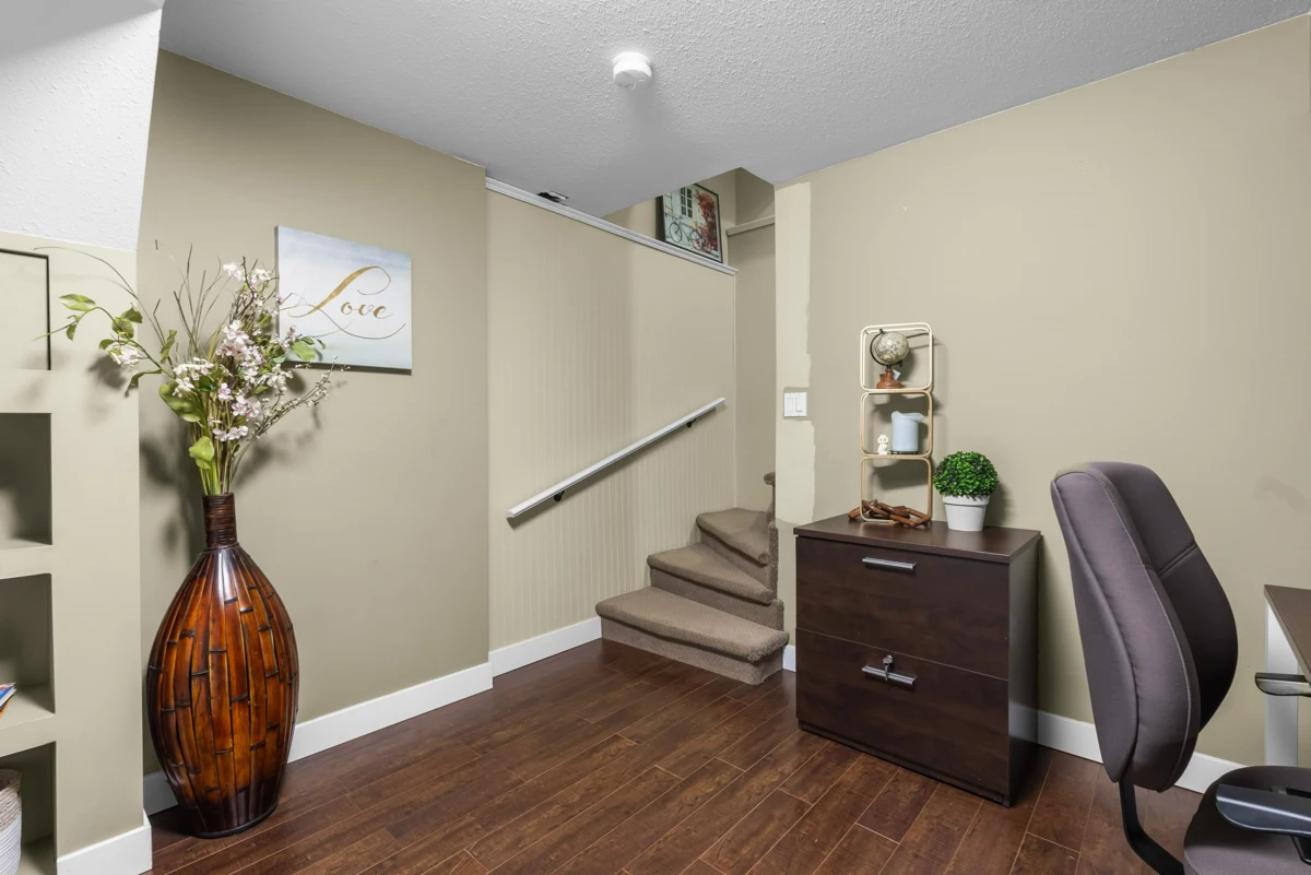 Garden / Landscaping Photo of 3774 Qualicum Close, Abbotsford, BC