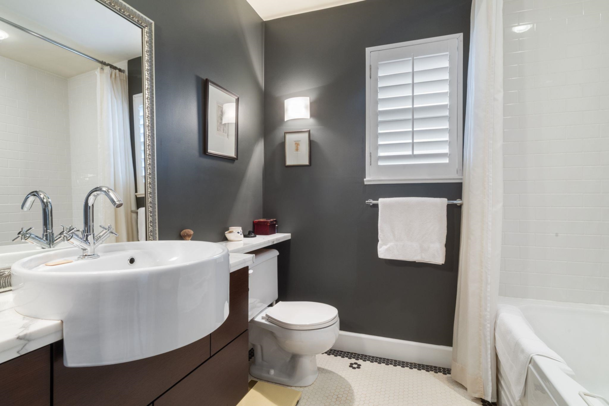 Outdoor Deck Photo of 1730 Kitchener Street, Vancouver, BC