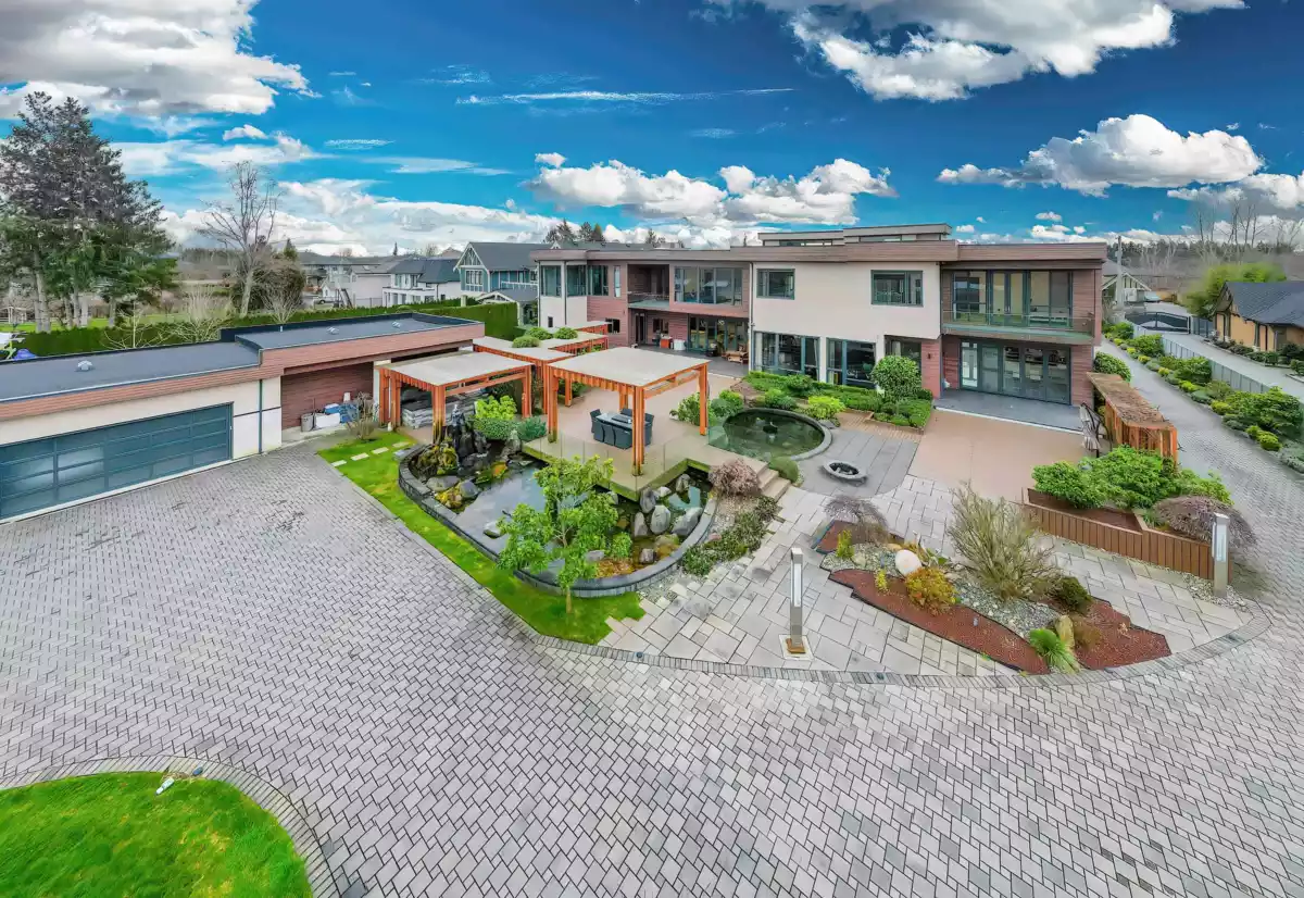 Fitness Center Photo Near 11491 Blundell Road, Richmond, BC