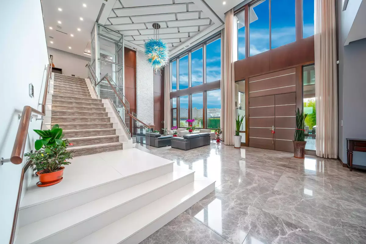 Kitchen Photo of 11491 Blundell Road, Richmond, BC