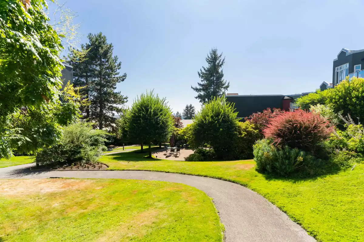 Community Amenities Photo (Clubhouse) of 212 2800 Chesterfield Avenue, North Vancouver, BC