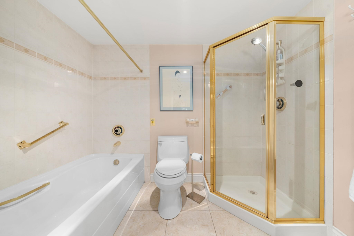 Garage Interior Photo of 212 2800 Chesterfield Avenue, North Vancouver, BC